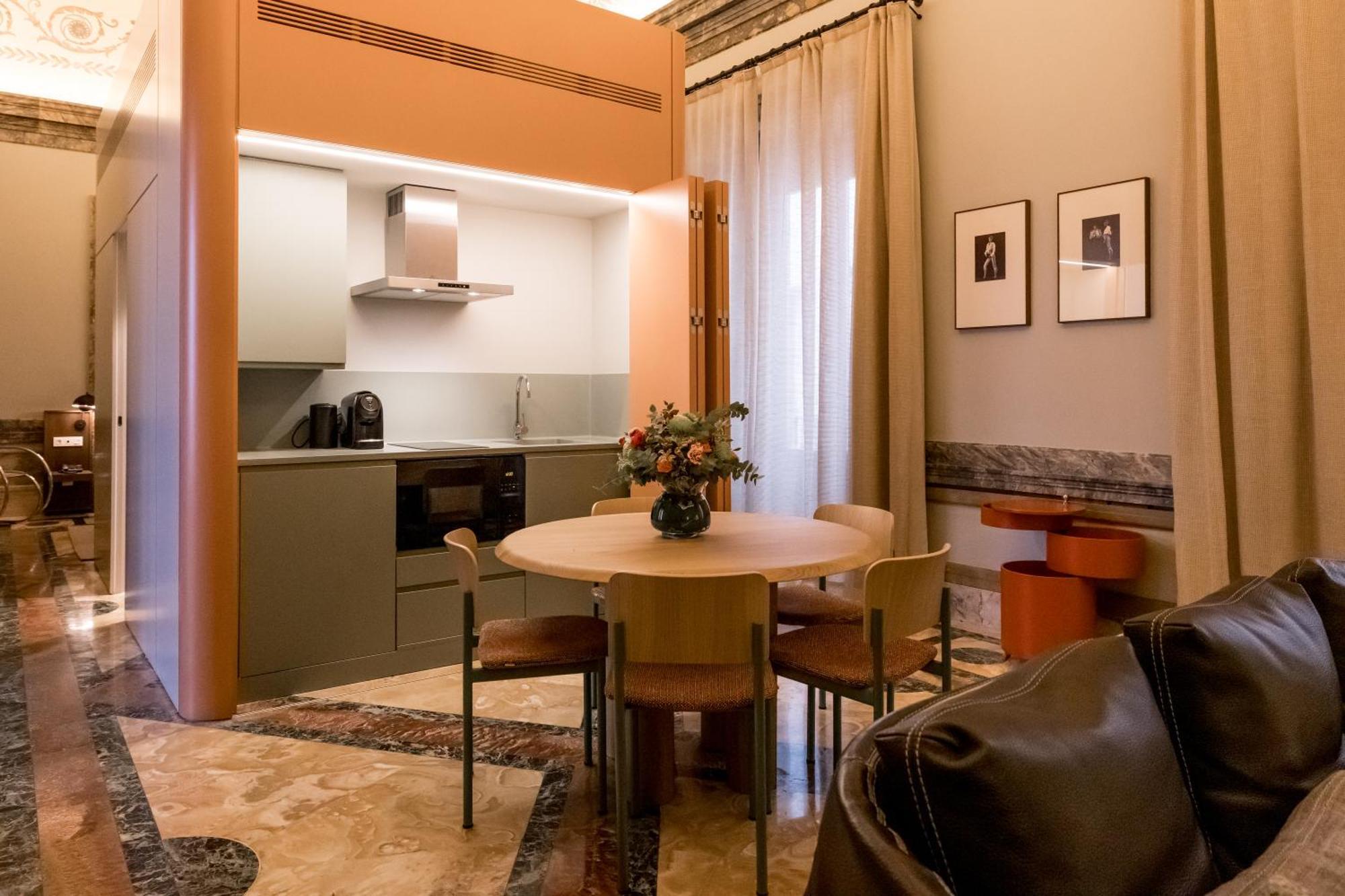 Mercer Residences Sevilla Esterno foto